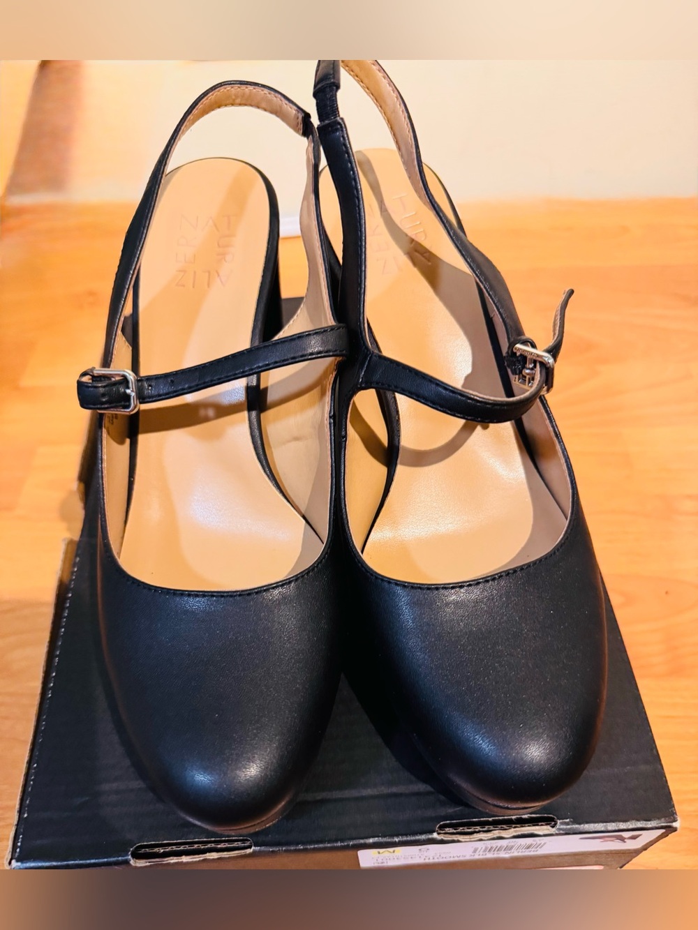 Naturalizer Black Berlin Slingback Heels size 9 - Picture 4 of 14